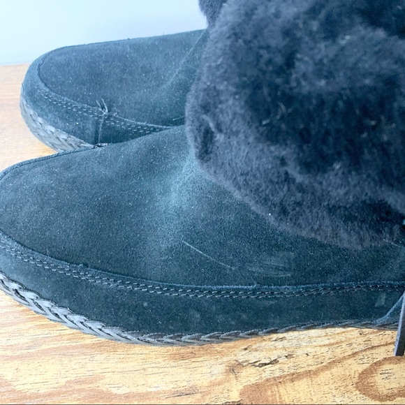 UGG Genuine Shearling Lined Elowen Bootie Women Black size 6 - Picture 4 of 14